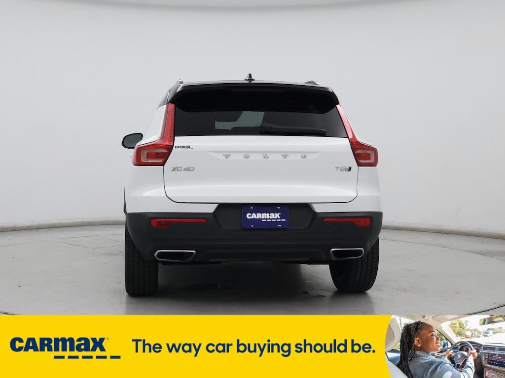 used 2020 Volvo XC40 car, priced at $30,998