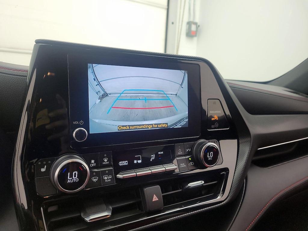 used 2023 Toyota Highlander car, priced at $44,998