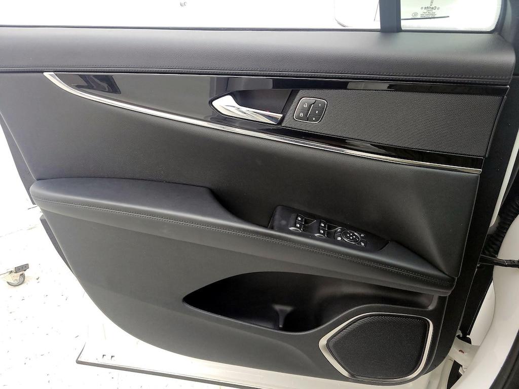 used 2022 Lincoln Nautilus car, priced at $37,998