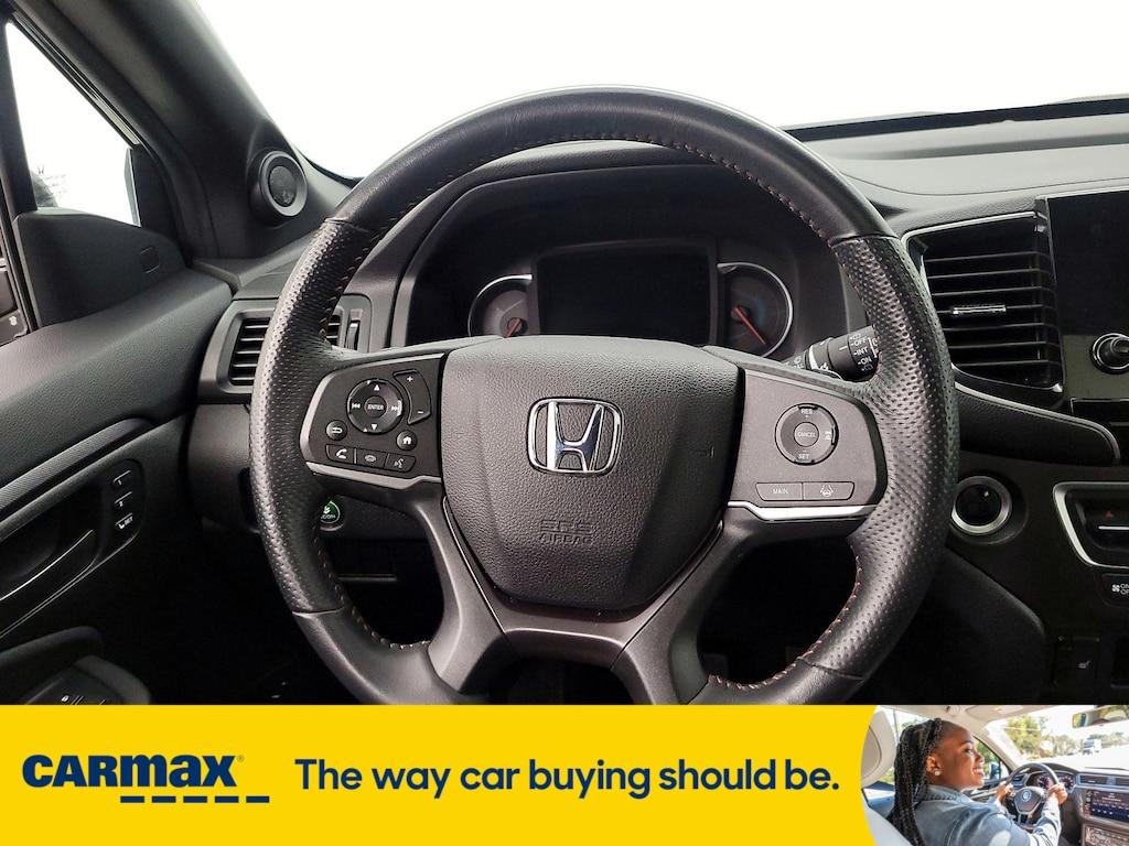 used 2022 Honda Pilot car, priced at $36,998