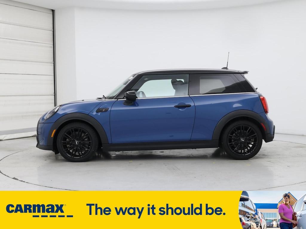 used 2022 MINI Hardtop car, priced at $21,998