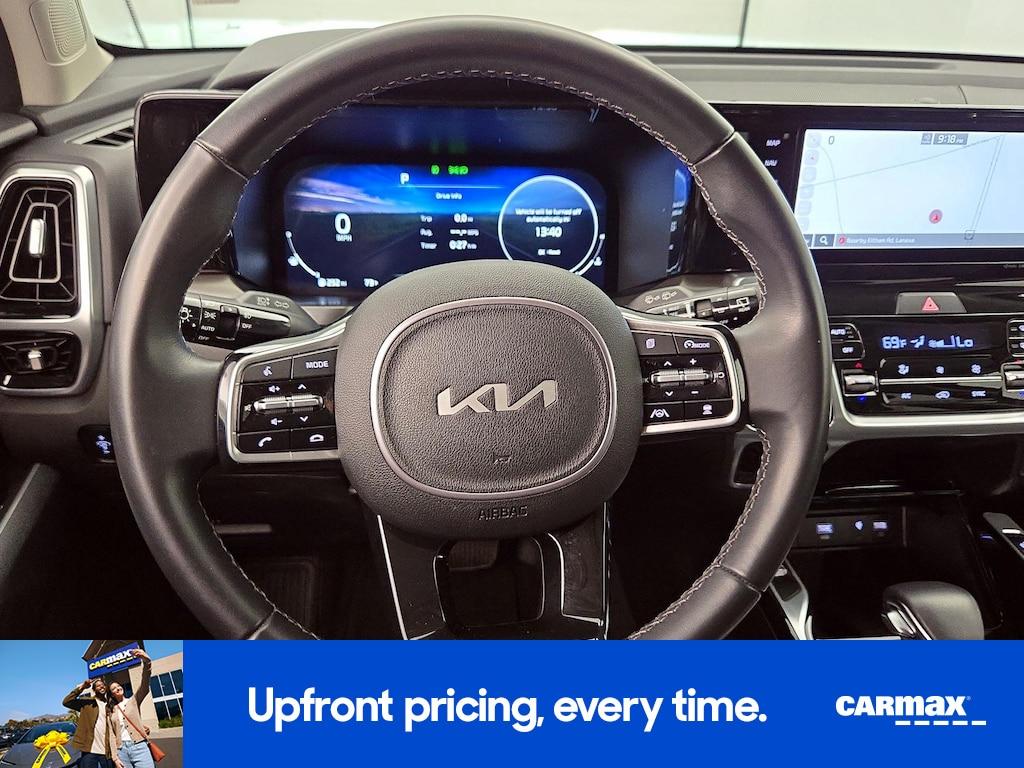 used 2023 Kia Sorento car, priced at $30,998