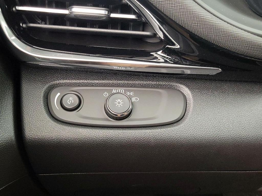 used 2025 Buick Envista car, priced at $31,998