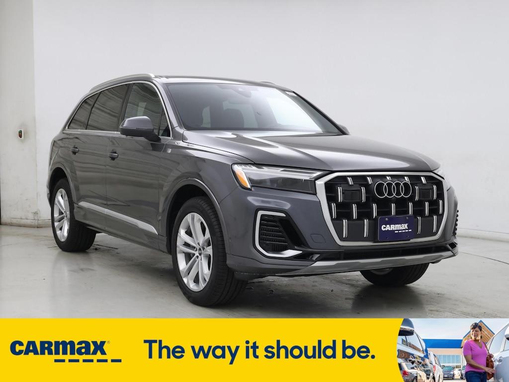 used 2025 Audi Q7 car, priced at $58,998