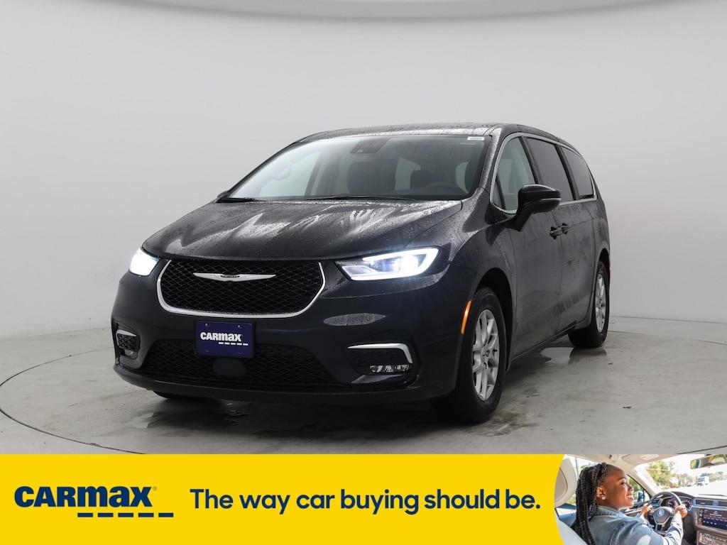 used 2024 Chrysler Pacifica car, priced at $36,998