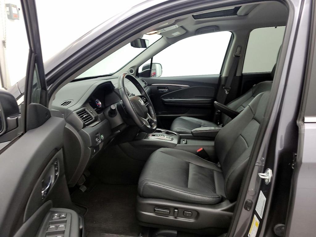 used 2021 Honda Pilot car, priced at $32,998