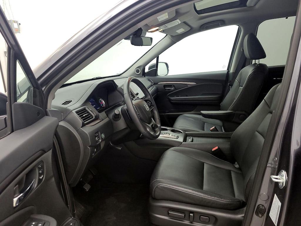 used 2022 Honda Pilot car, priced at $33,998