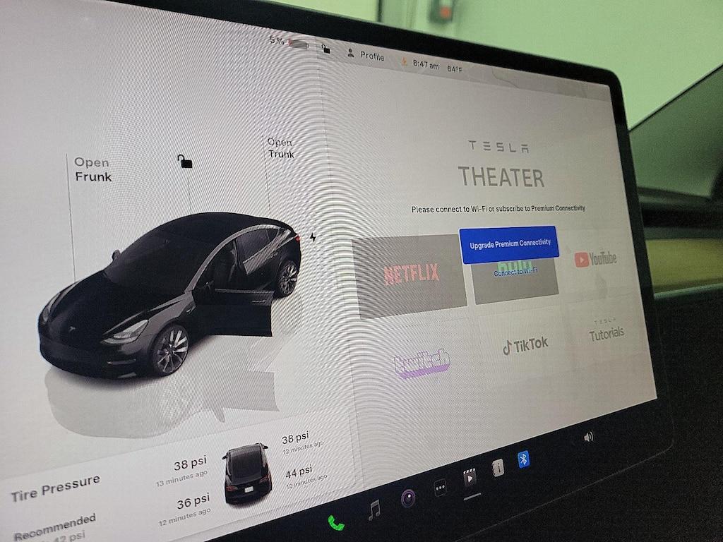 used 2022 Tesla Model 3 car, priced at $27,998
