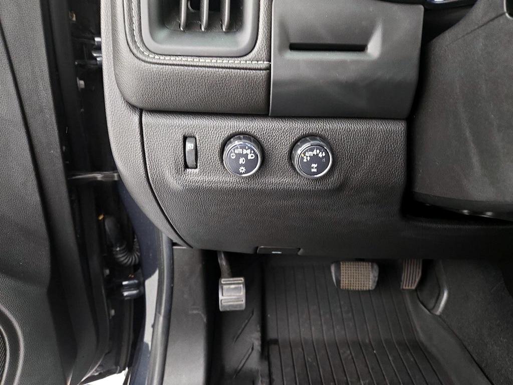 used 2021 GMC Canyon car, priced at $34,998