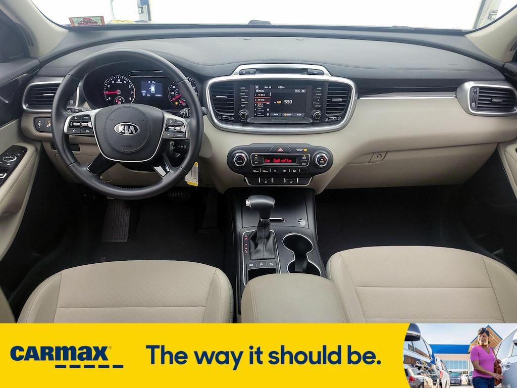 used 2019 Kia Sorento car, priced at $19,998