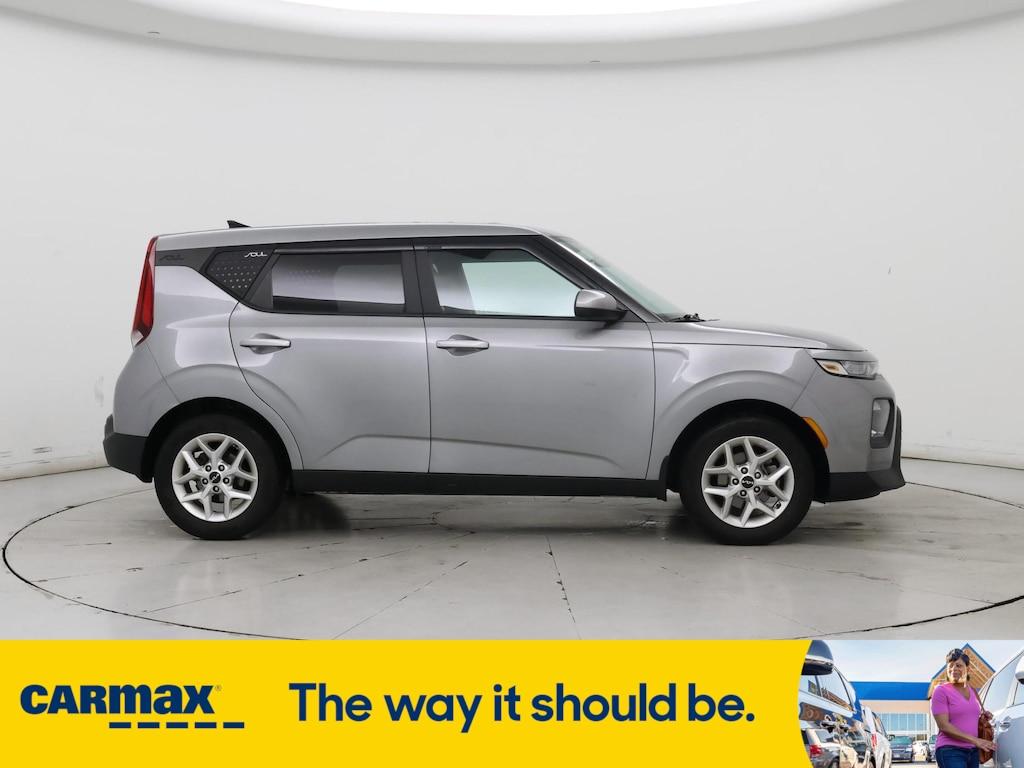 used 2022 Kia Soul car, priced at $18,998