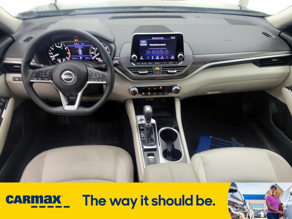 used 2023 Nissan Altima car, priced at $22,998