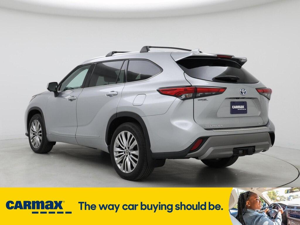 used 2023 Toyota Highlander Hybrid car, priced at $56,998