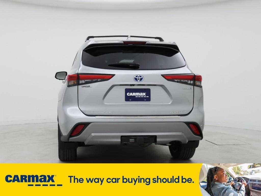 used 2023 Toyota Highlander Hybrid car, priced at $56,998