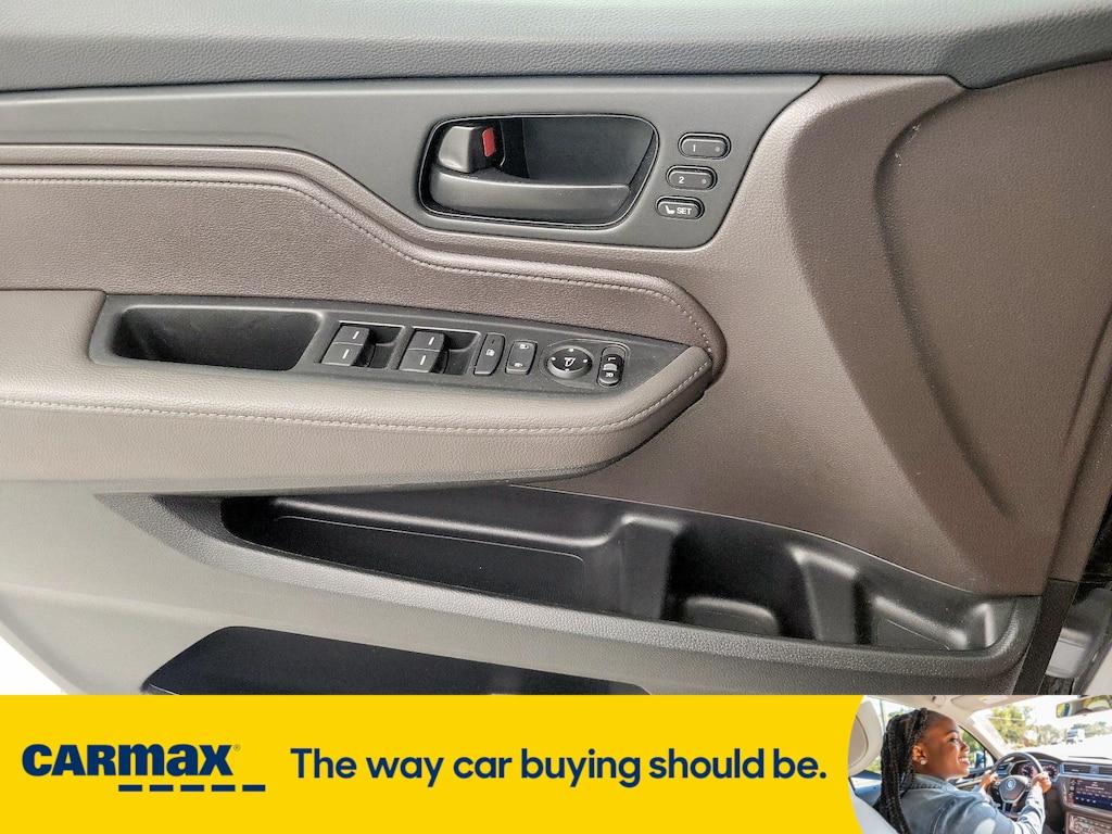 used 2021 Honda Odyssey car, priced at $35,998