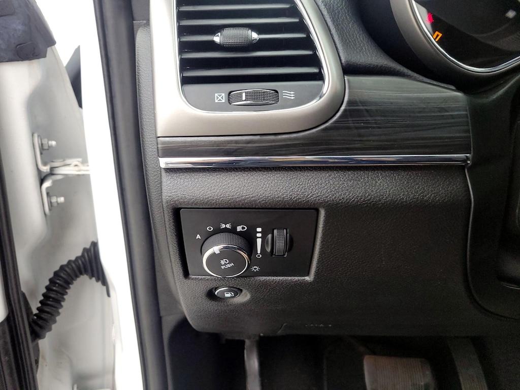 used 2021 Jeep Grand Cherokee car, priced at $27,998