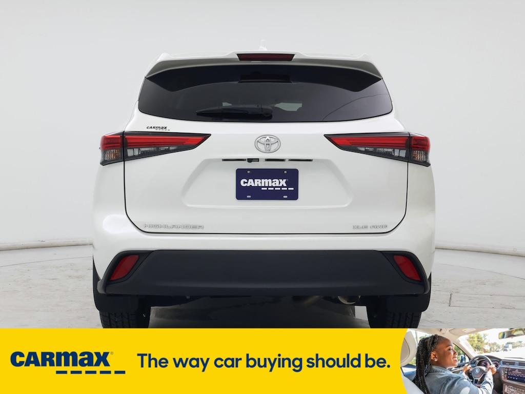 used 2020 Toyota Highlander car, priced at $31,998