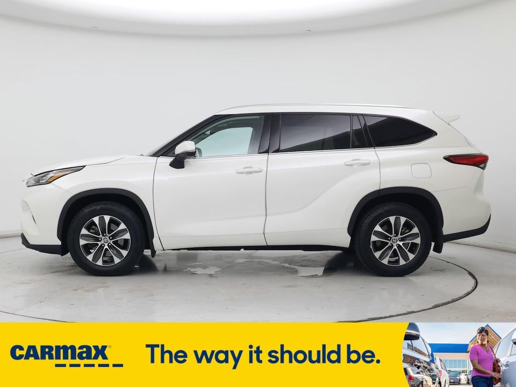 used 2020 Toyota Highlander car, priced at $31,998