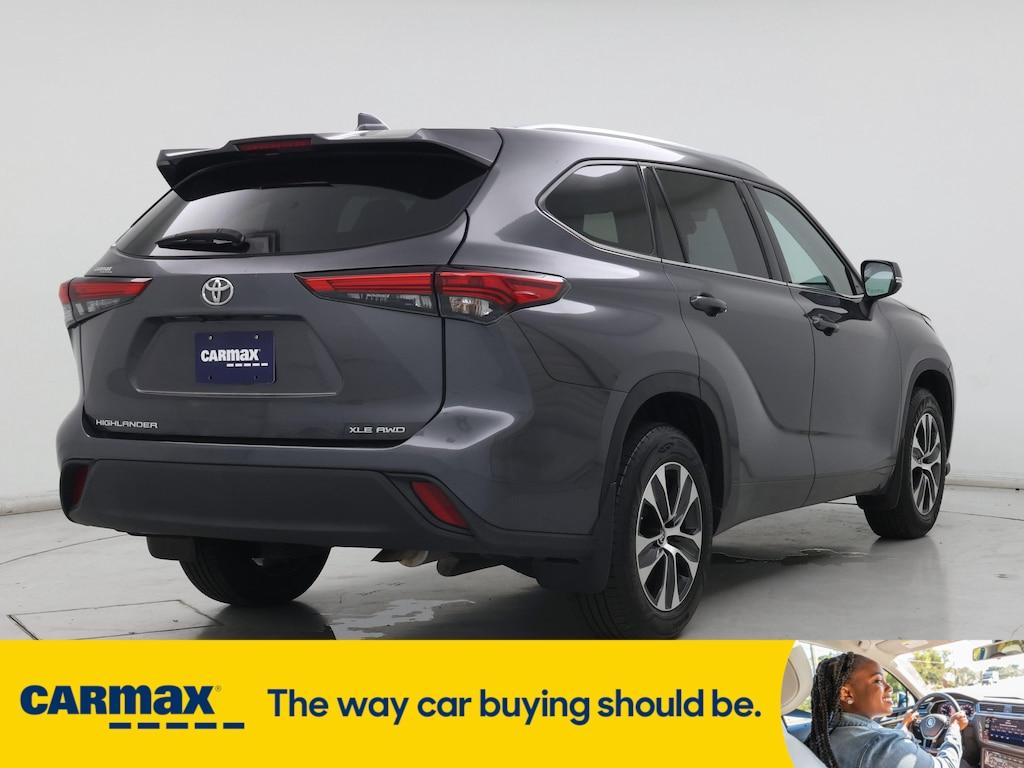 used 2021 Toyota Highlander car, priced at $33,998