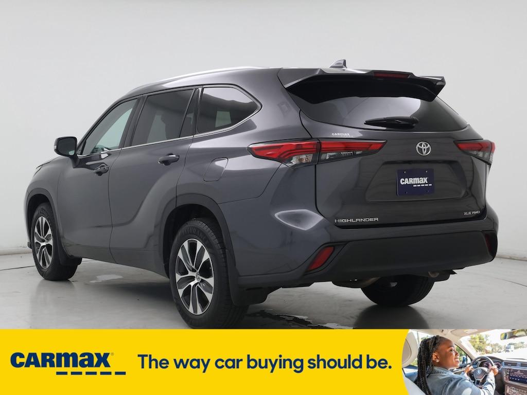 used 2021 Toyota Highlander car, priced at $33,998