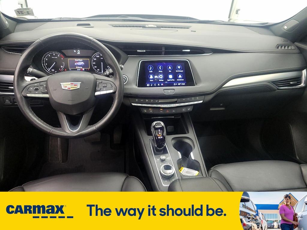 used 2022 Cadillac XT4 car, priced at $28,998