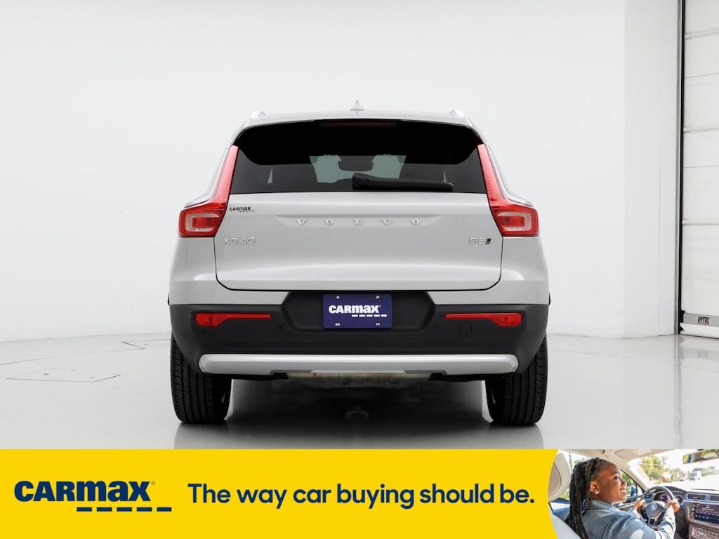 used 2023 Volvo XC40 car, priced at $31,998