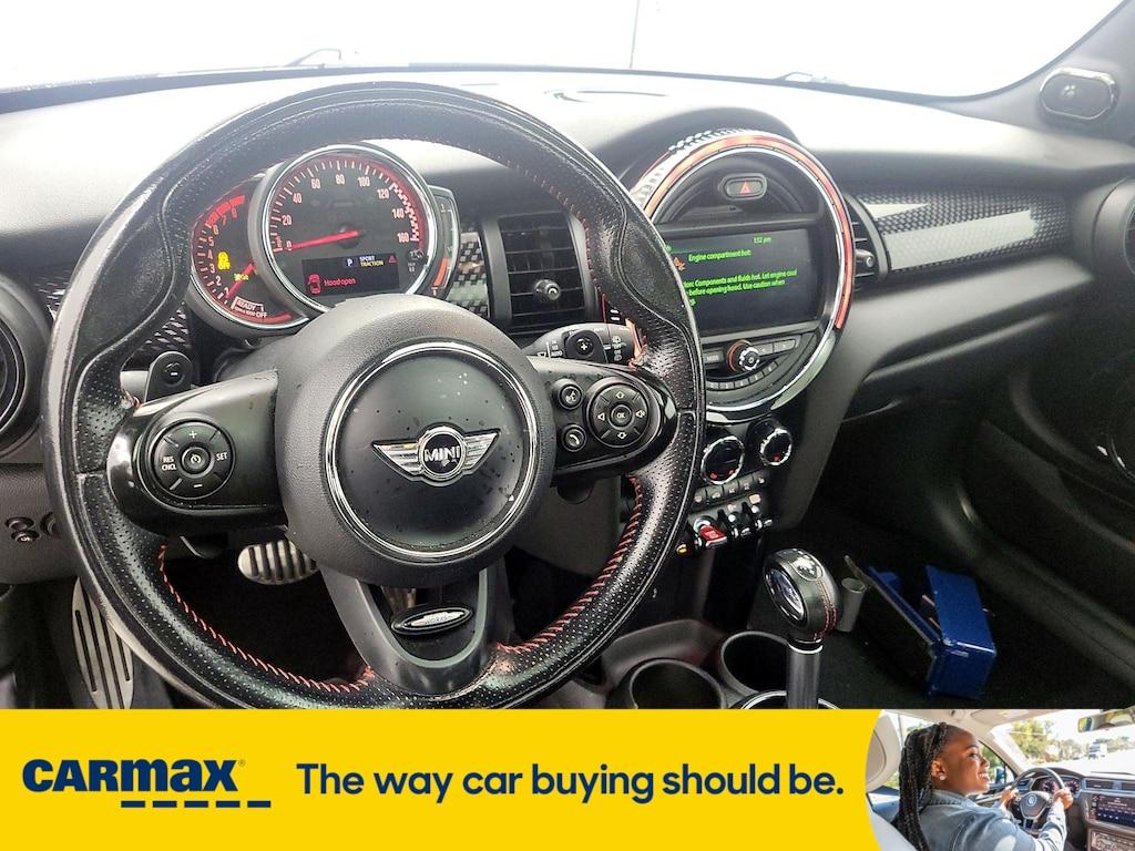 used 2018 MINI Hardtop car, priced at $18,998