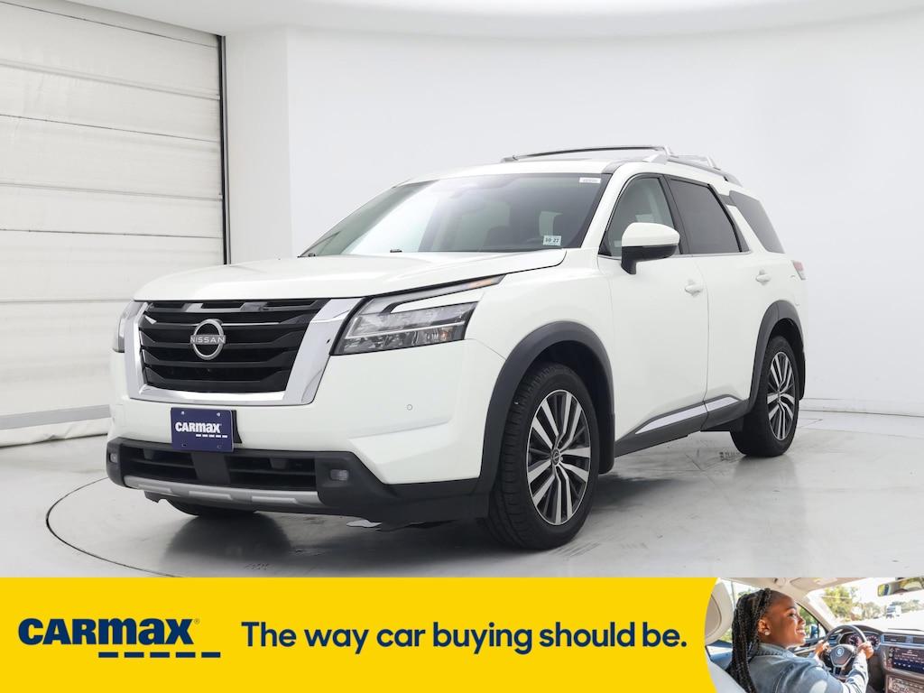 used 2022 Nissan Pathfinder car, priced at $34,998
