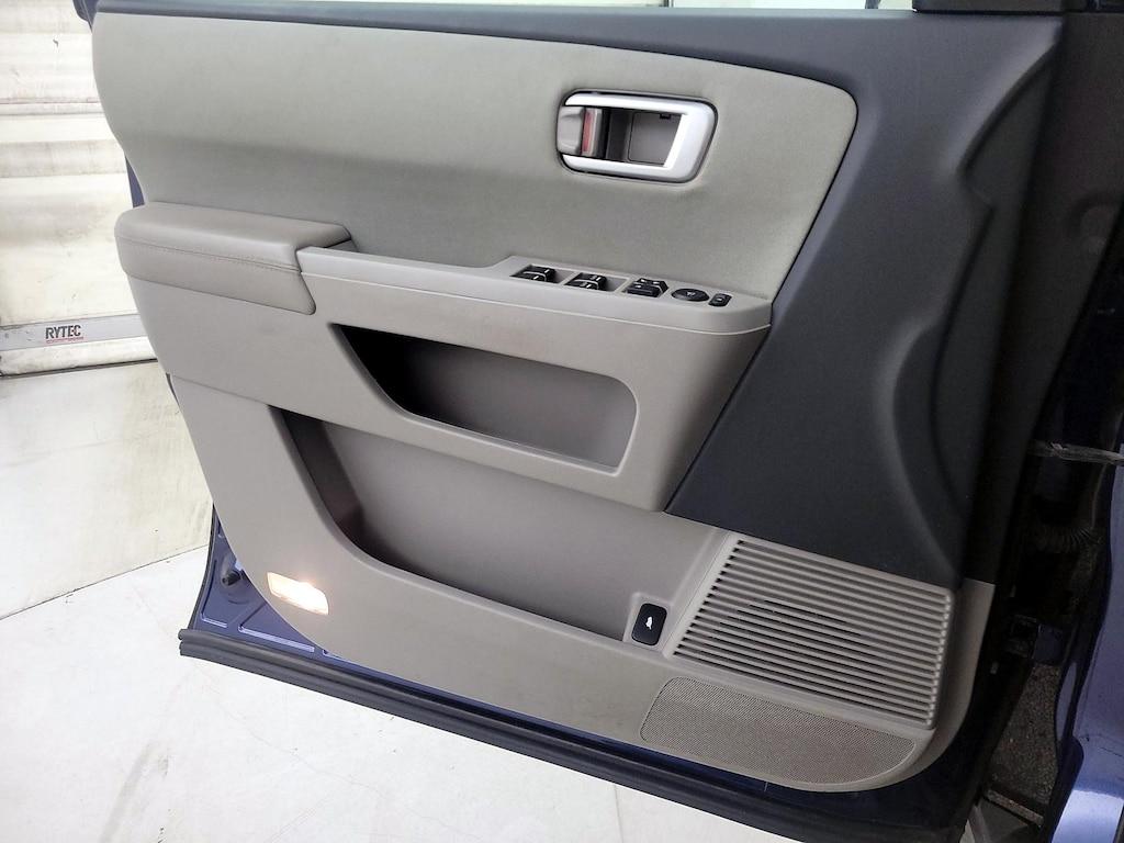 used 2013 Honda Pilot car, priced at $15,998