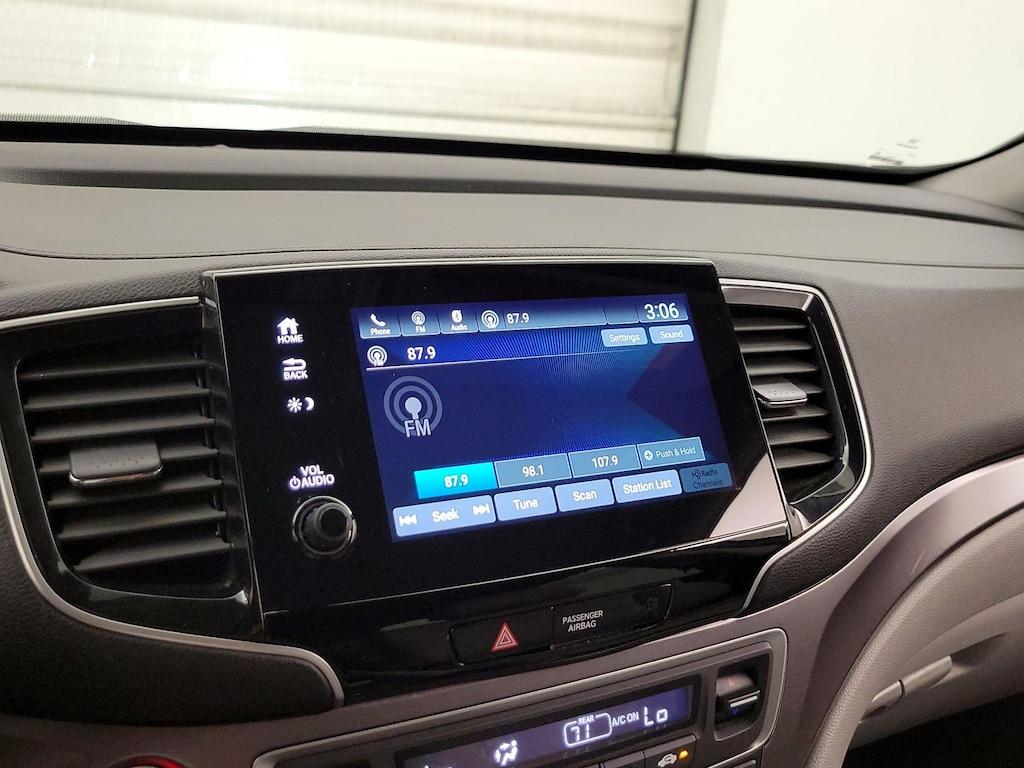 used 2020 Honda Pilot car, priced at $26,998