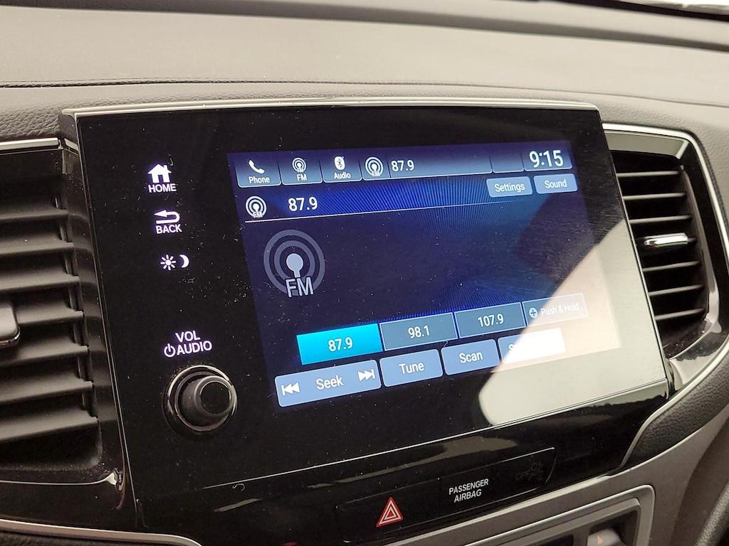 used 2022 Honda Pilot car, priced at $30,998
