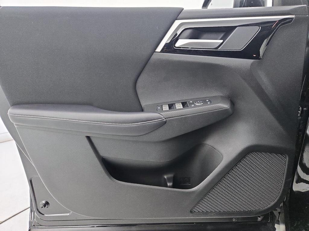 used 2023 Mitsubishi Outlander car, priced at $26,998