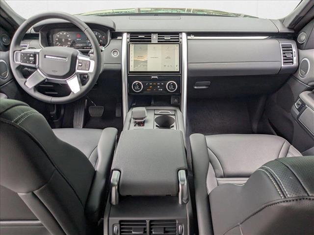 new 2025 Land Rover Discovery car, priced at $65,268