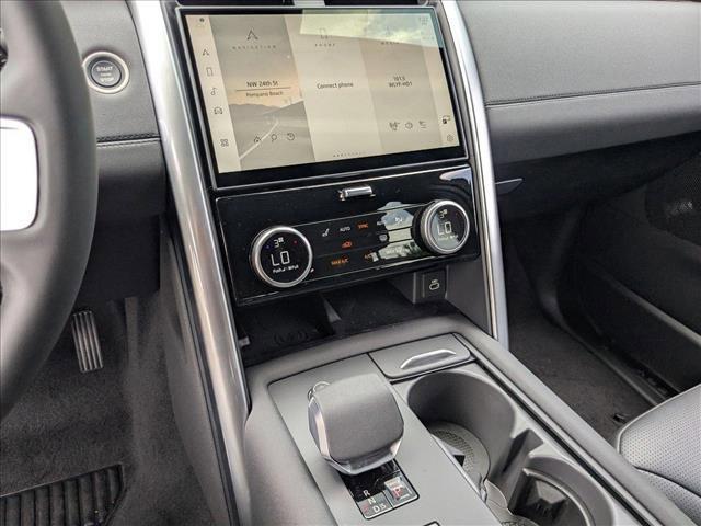 new 2025 Land Rover Discovery car, priced at $65,268