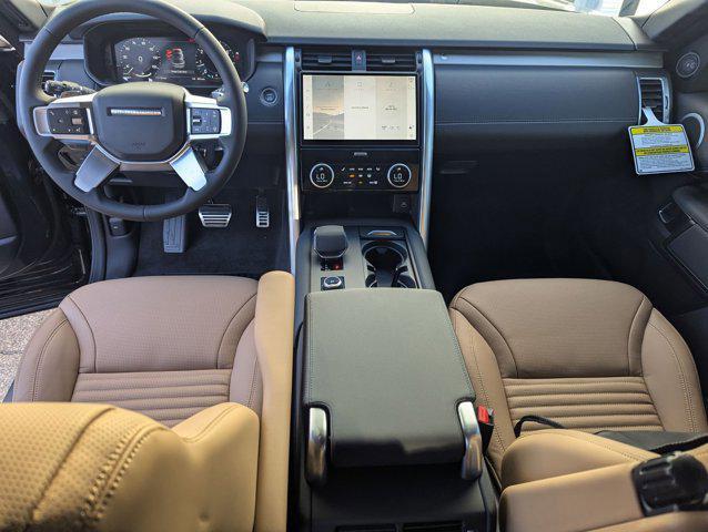 new 2025 Land Rover Discovery car, priced at $78,793