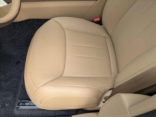 new 2025 Land Rover Range Rover car, priced at $142,605