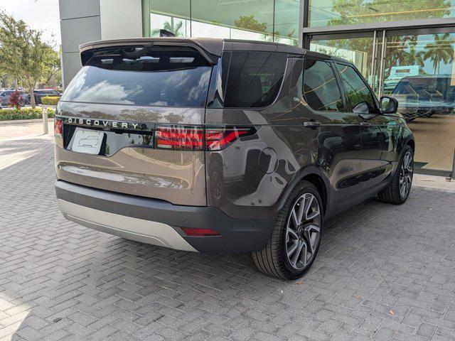new 2025 Land Rover Discovery car, priced at $69,403