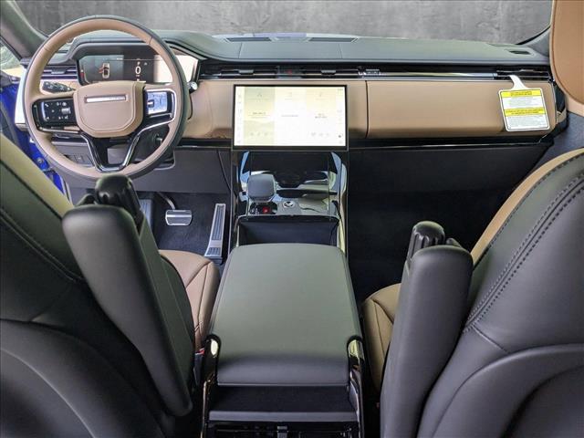 new 2025 Land Rover Range Rover Sport car, priced at $141,400