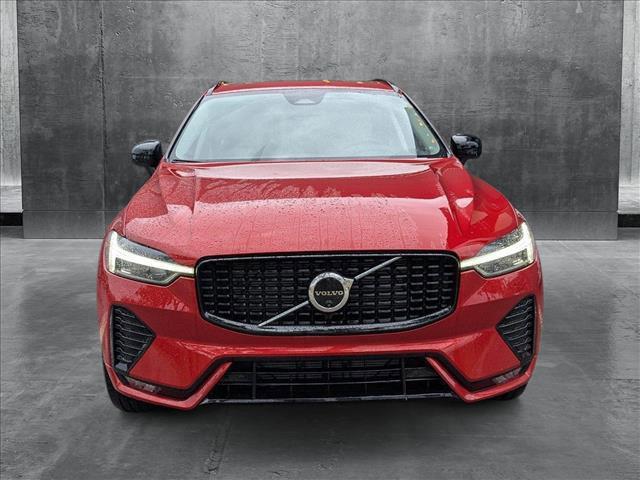 used 2024 Volvo XC60 car, priced at $40,899