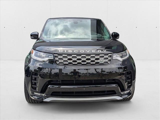 new 2025 Land Rover Discovery car, priced at $85,478
