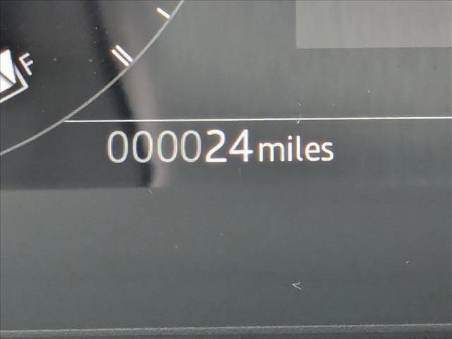 new 2025 Land Rover Discovery car, priced at $85,478