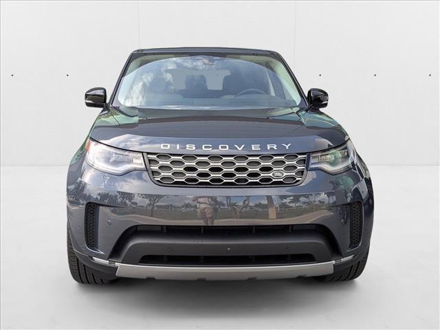 new 2025 Land Rover Discovery car, priced at $66,878