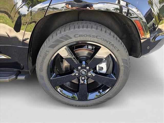 new 2025 Land Rover Defender car, priced at $109,578