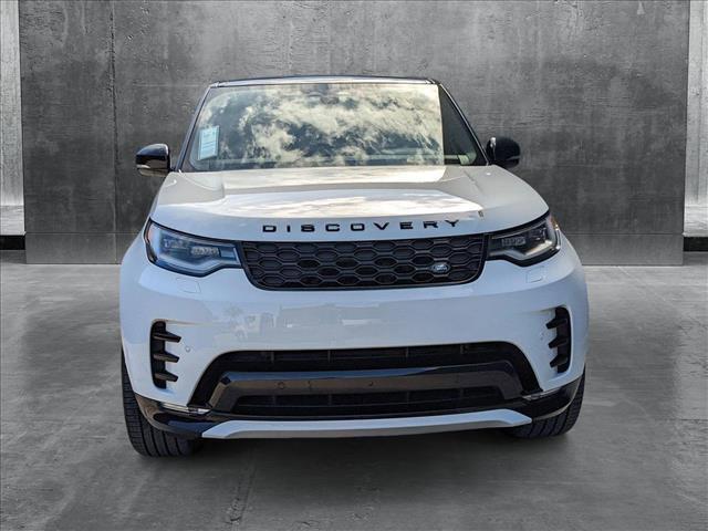 new 2025 Land Rover Discovery car, priced at $79,778