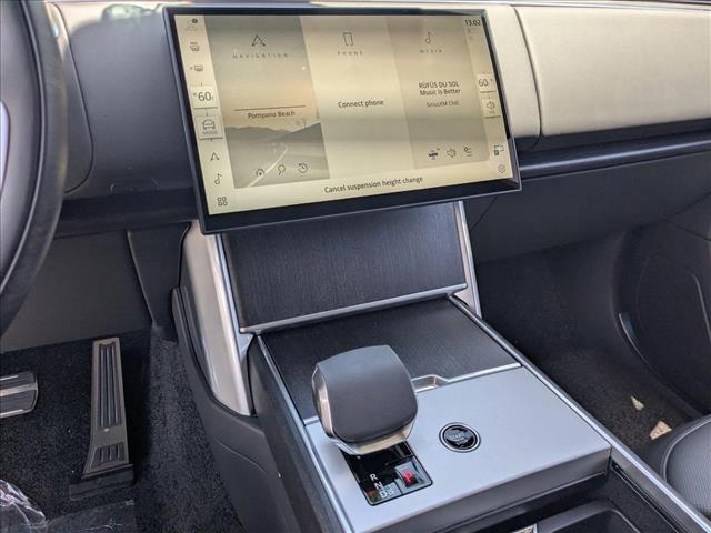new 2025 Land Rover Range Rover car, priced at $157,075