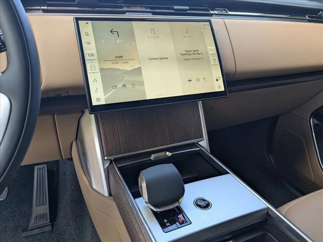 new 2025 Land Rover Range Rover car, priced at $157,805
