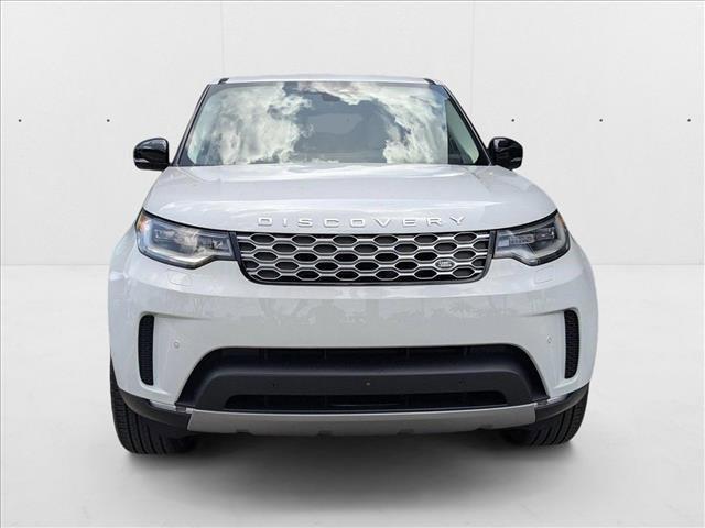 new 2025 Land Rover Discovery car, priced at $61,825