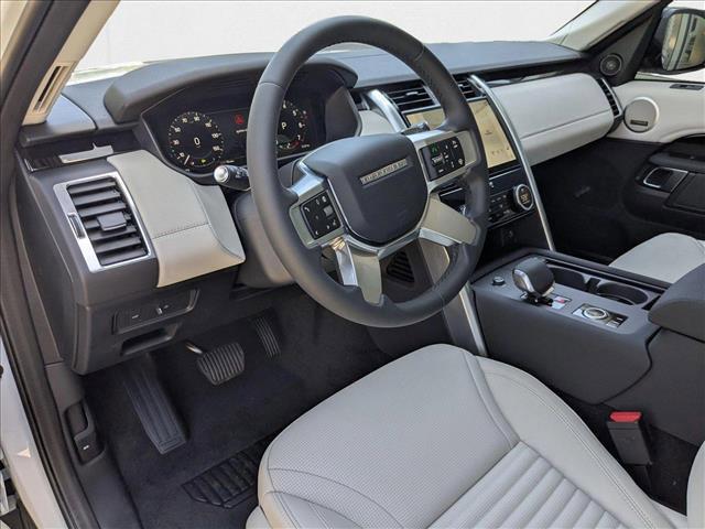 new 2025 Land Rover Discovery car, priced at $62,318