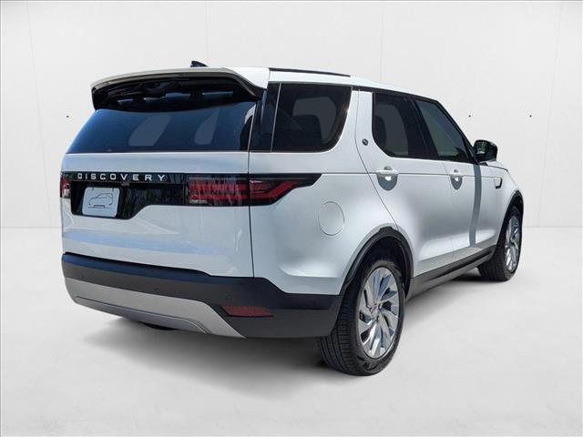 new 2025 Land Rover Discovery car, priced at $62,318