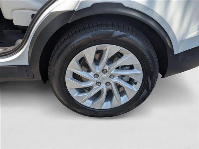 new 2025 Land Rover Discovery car, priced at $62,318